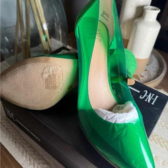 INC International Concepts Women's Emerald Heels - Picture 2 of 7